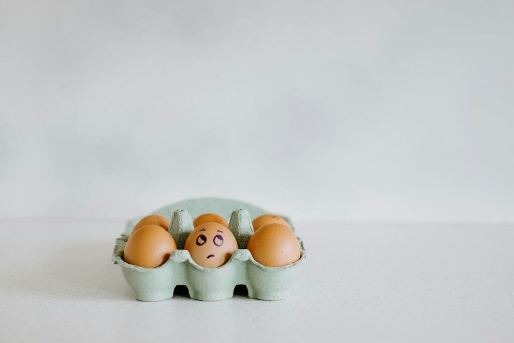 Emotional Detachment: How It Shows Up and How to Reconnect